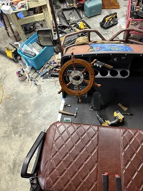 Ship's wheel